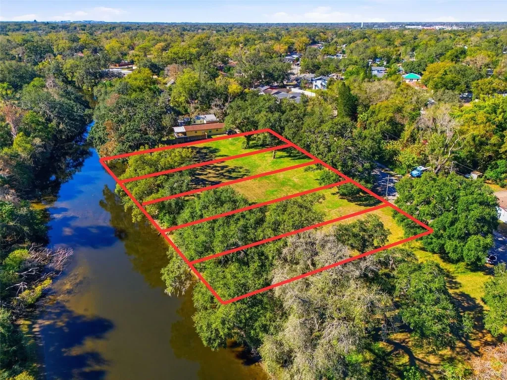 2011 E Mulberry Drive Tampa FL 33604