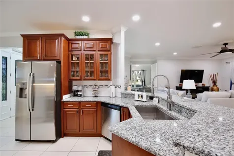 217 Lake Cassidy Drive Kissimmee FL 34759