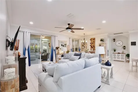 217 Lake Cassidy Drive Kissimmee FL 34759