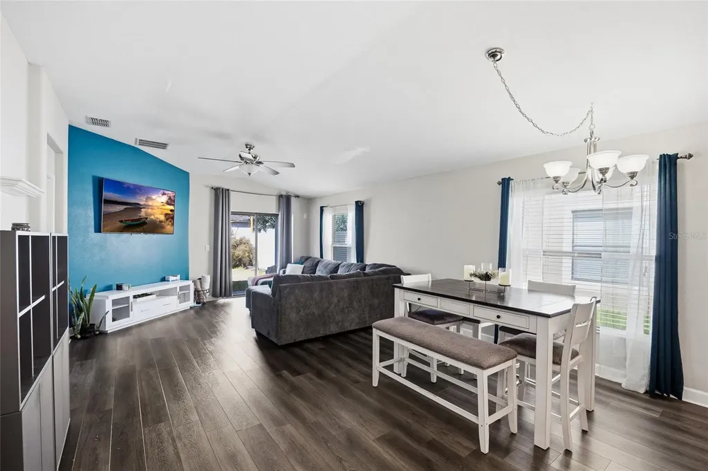 10019 Newminster Loop Ruskin FL 33573