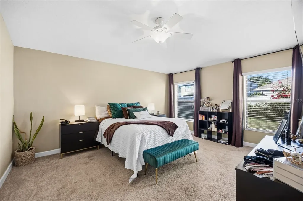 10019 Newminster Loop Ruskin FL 33573