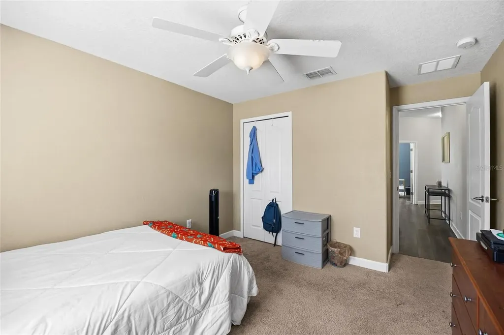 10019 Newminster Loop Ruskin FL 33573
