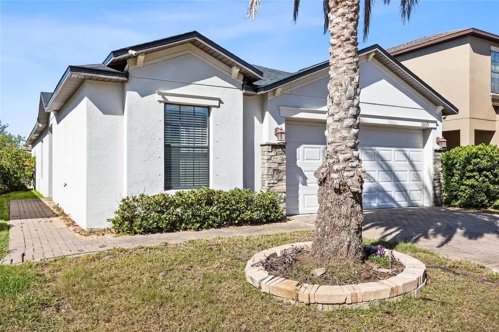 10019 Newminster Loop Ruskin FL 33573