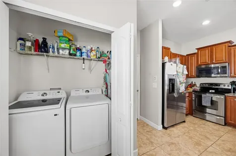 10019 Newminster Loop Ruskin FL 33573
