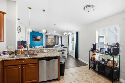 10019 Newminster Loop Ruskin FL 33573