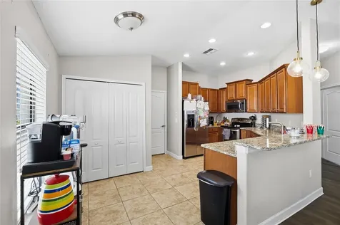 10019 Newminster Loop Ruskin FL 33573