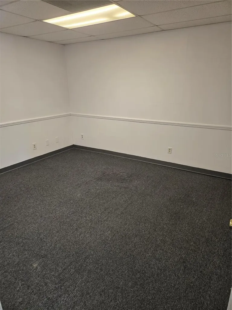 8831 49th Street N Pinellas Park FL 33782