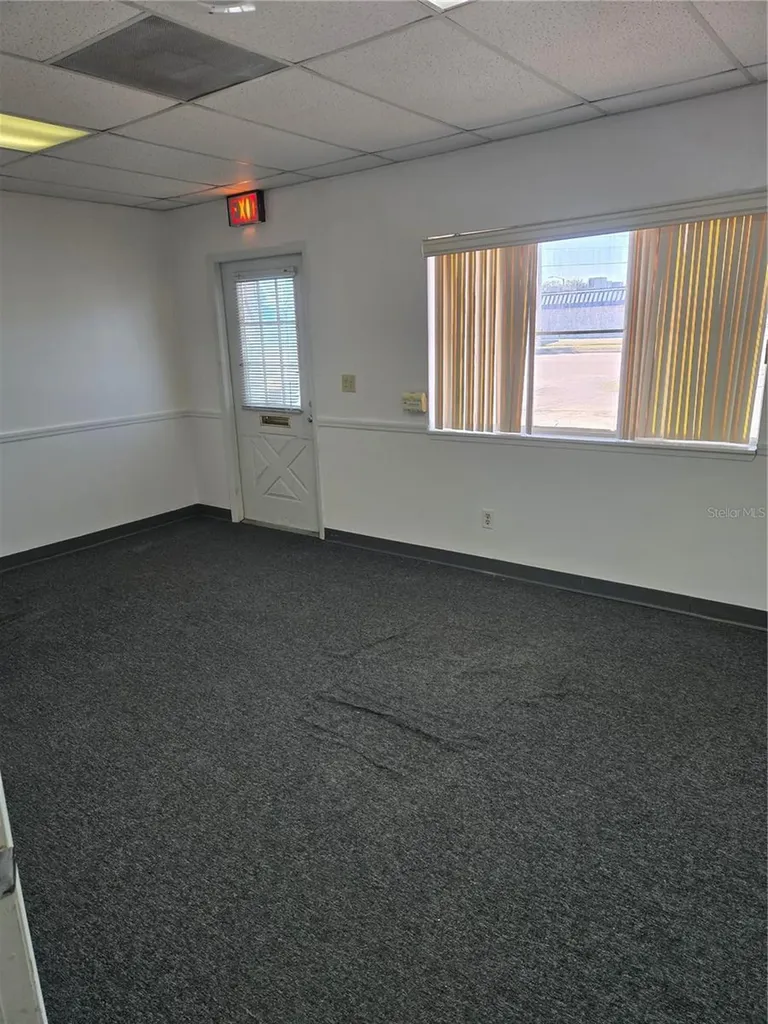 8831 49th Street N Pinellas Park FL 33782