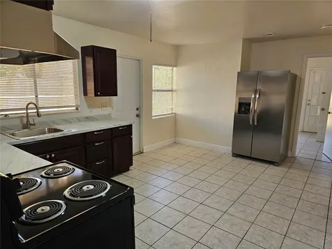 2761 Michigan Avenue Kissimmee FL 34744