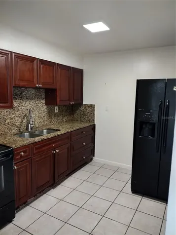 2761 Michigan Avenue Kissimmee FL 34744