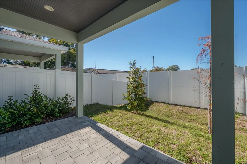 5530 N 9th Street Tampa FL 33604