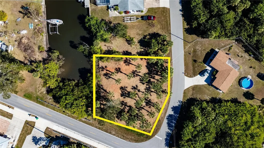 3512 Port Charlotte Boulevard Port Charlotte FL 33952