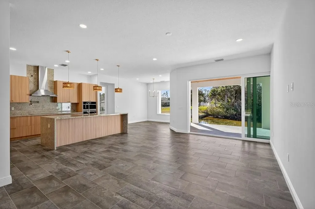 7 Crandon Court Palm Coast FL 32137