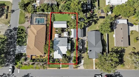335 Simpson Mount Dora FL 32757