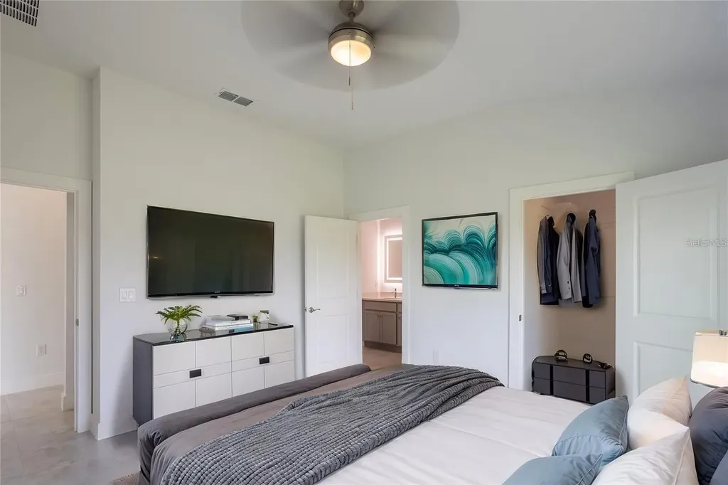 605 Rose Apple Circle Port Charlotte FL 33954