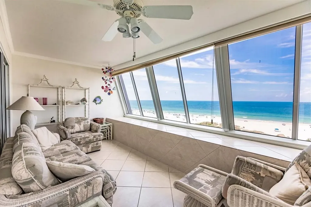 1055 W Peppertree Drive Sarasota FL 34242