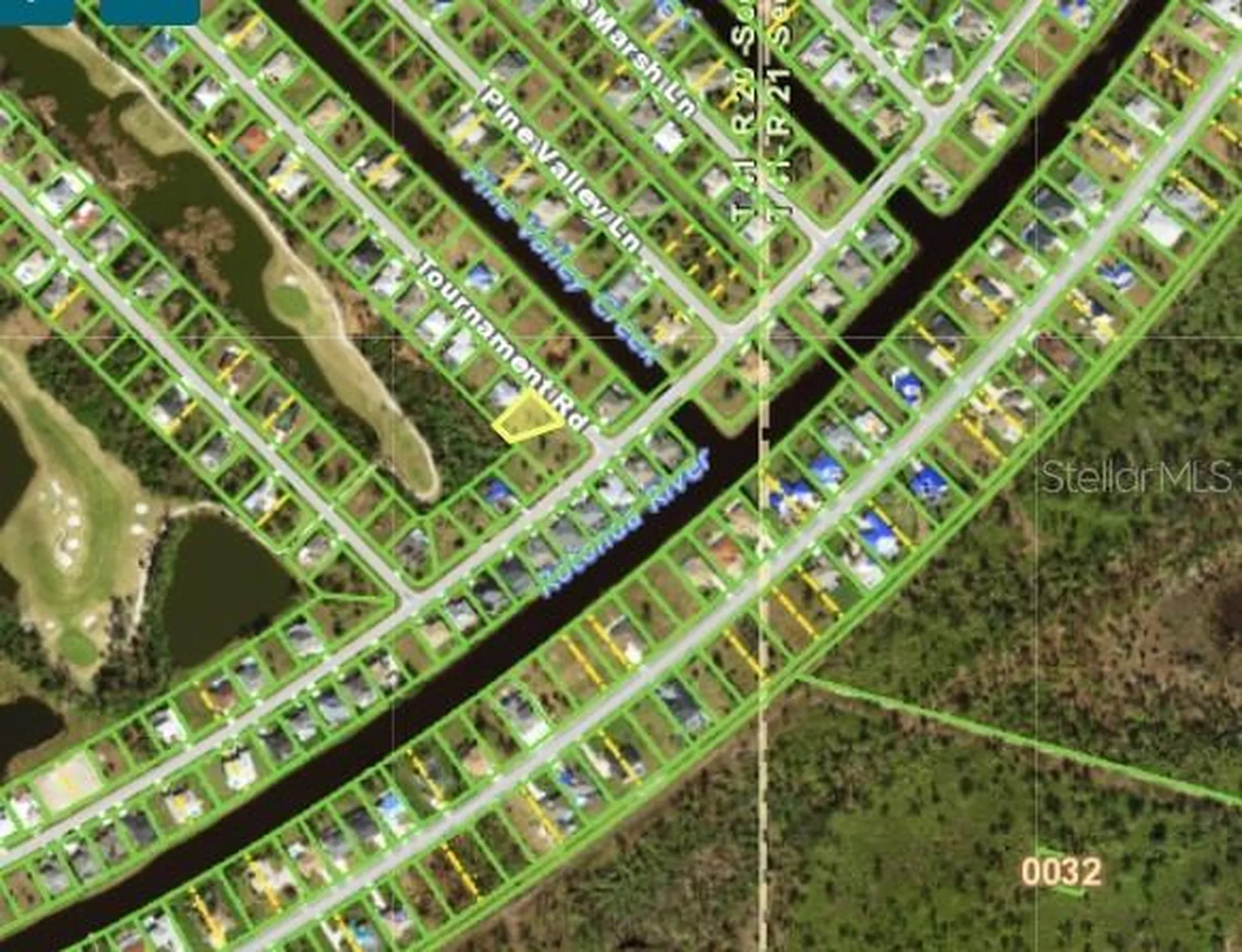 4 Tournament Road Rotonda West FL 33947