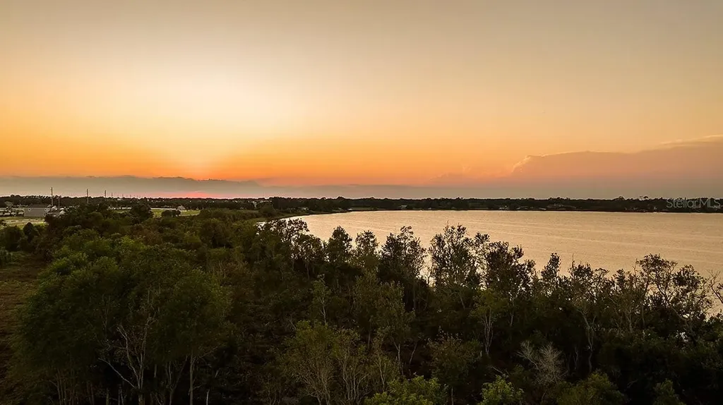 32484 Sea Loch Loop Mount Dora FL 32757