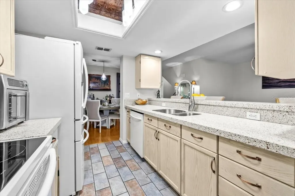 2392 Hanover Drive Dunedin FL 34698