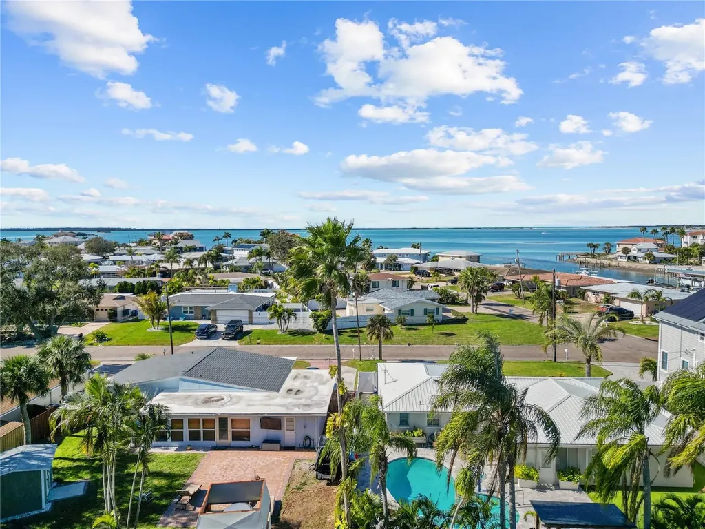 2392 Hanover Drive Dunedin FL 34698