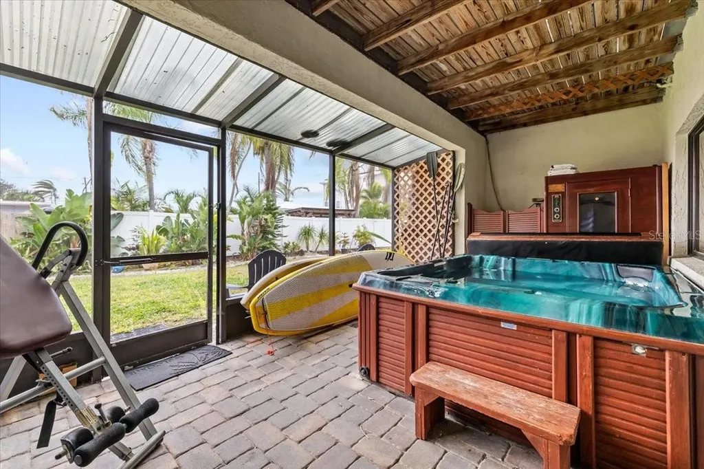 2392 Hanover Drive Dunedin FL 34698