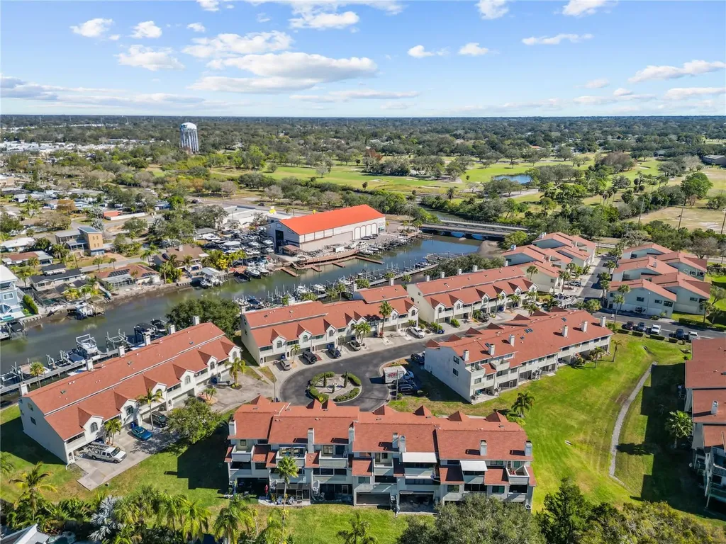 2392 Hanover Drive Dunedin FL 34698