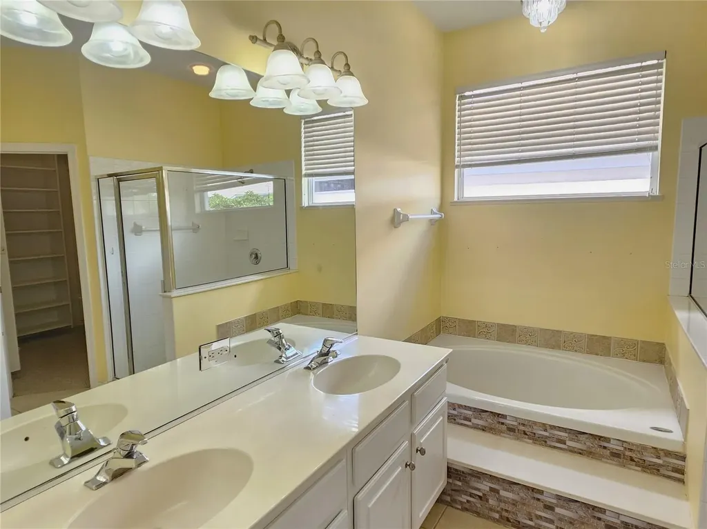 175 Braemar Avenue Venice FL 34293