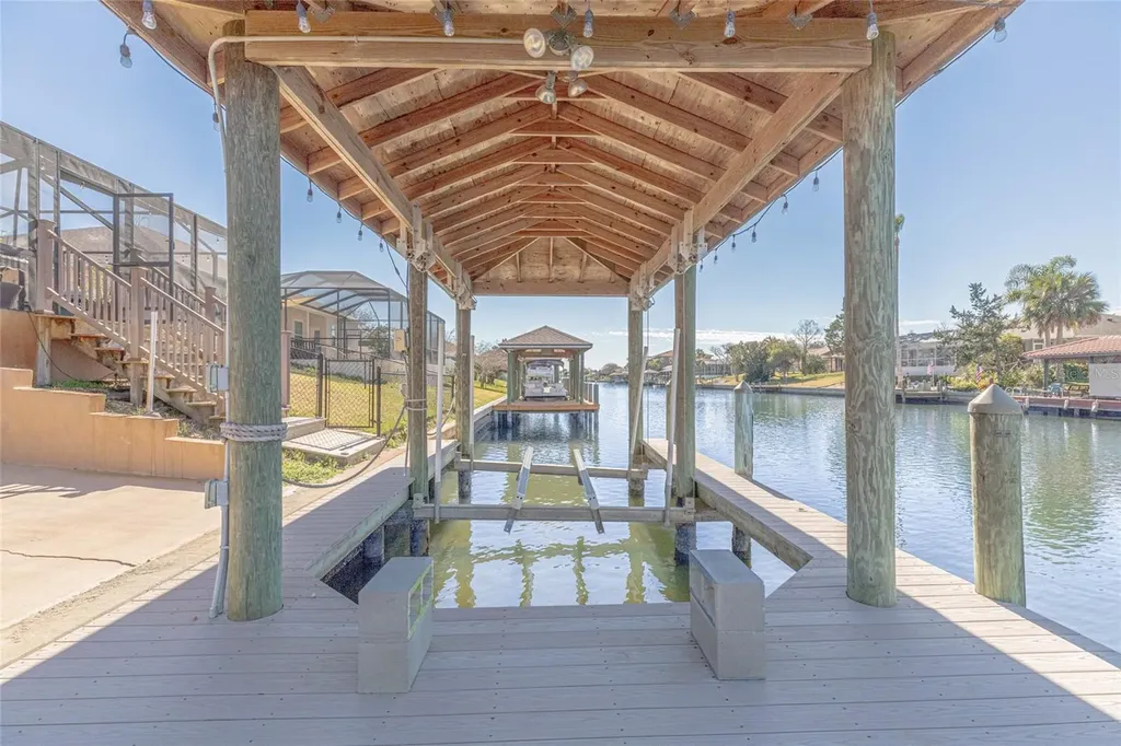 27 Cherrytree Court Palm Coast FL 32137