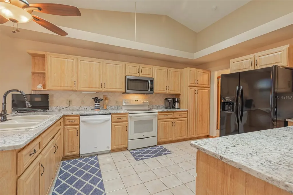 27 Cherrytree Court Palm Coast FL 32137