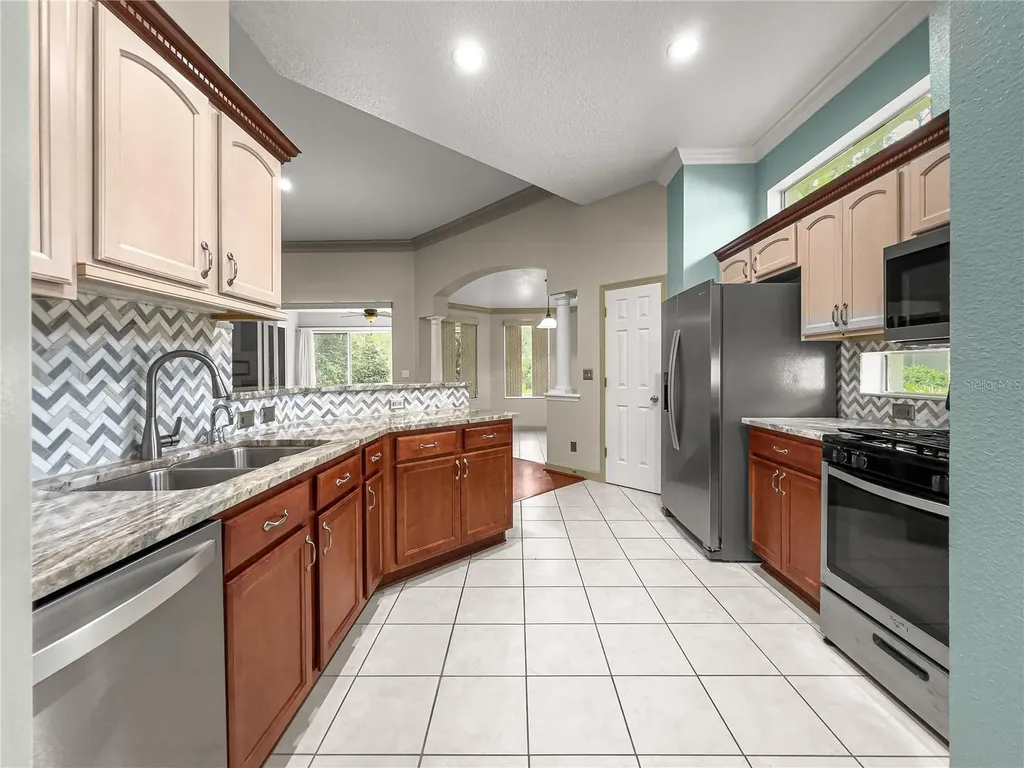 8045 Waterbury Way Mount Dora FL 32757