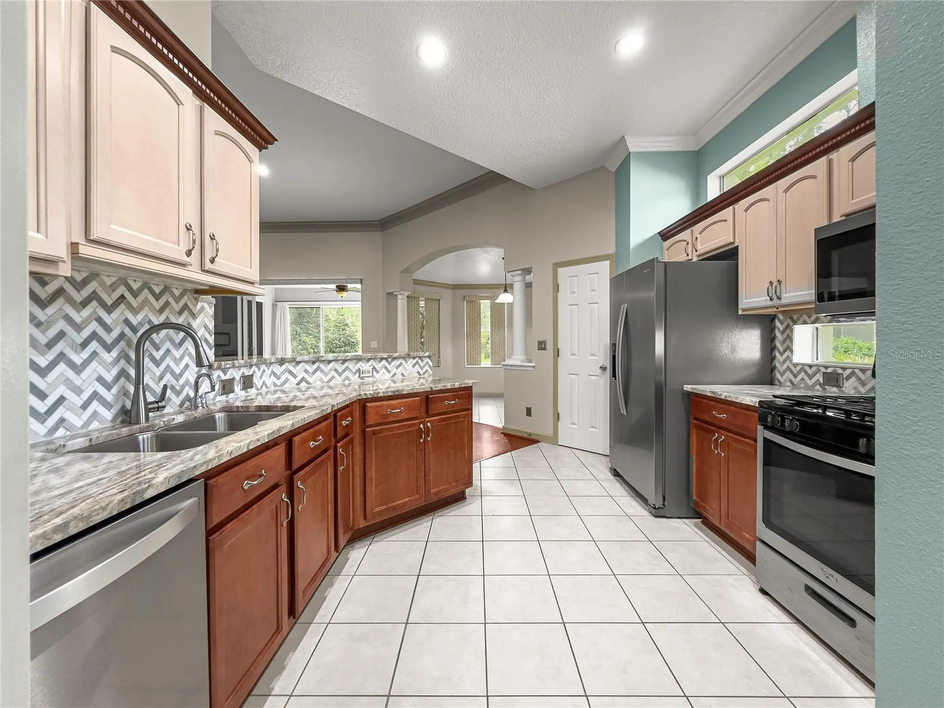 8045 Waterbury Way Mount Dora FL 32757
