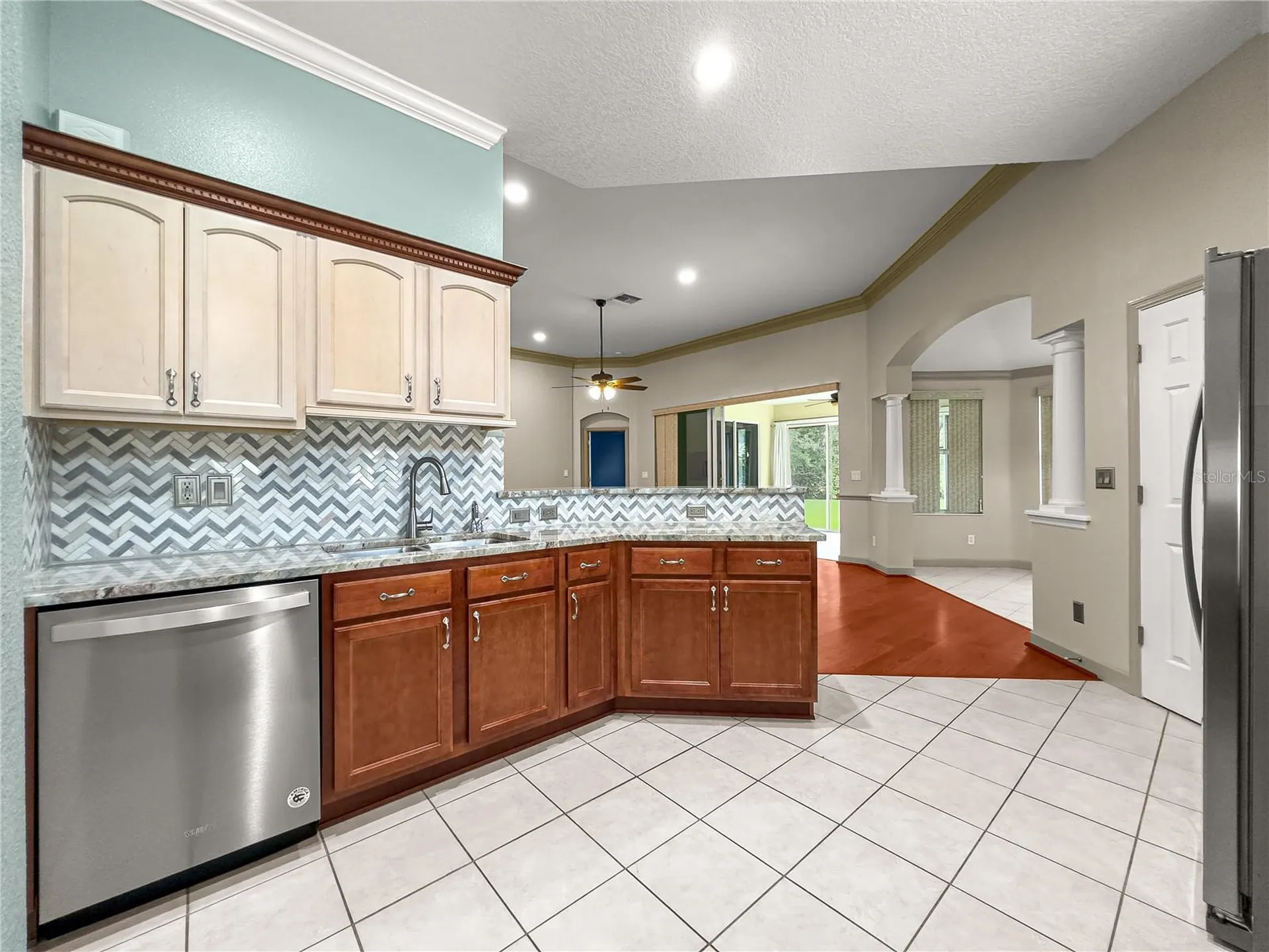 8045 Waterbury Way Mount Dora FL 32757