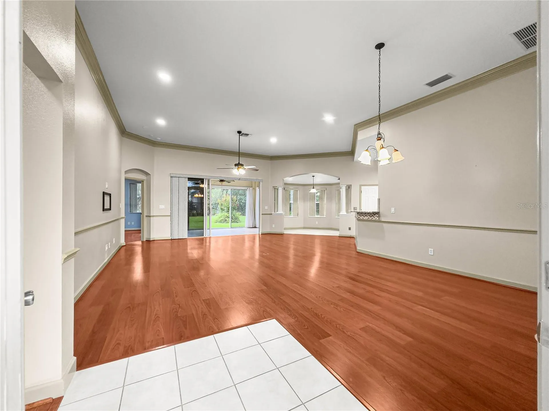 8045 Waterbury Way Mount Dora FL 32757
