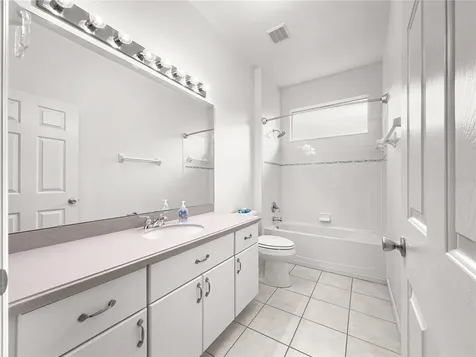 8045 Waterbury Way Mount Dora FL 32757