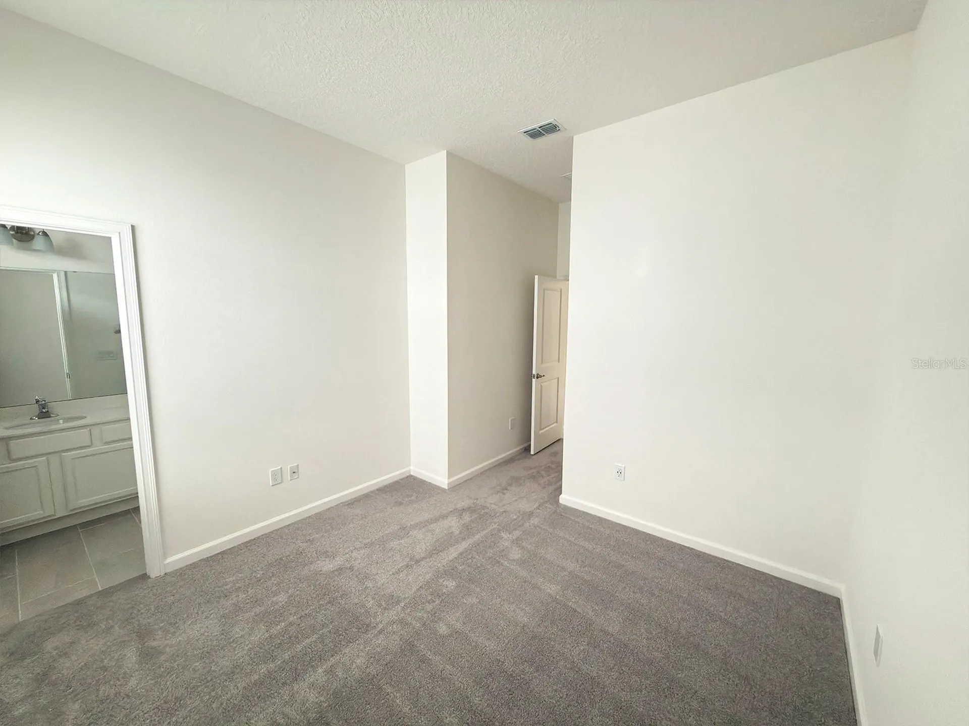 1323 Butterfly Orchid Road Davenport FL 33837
