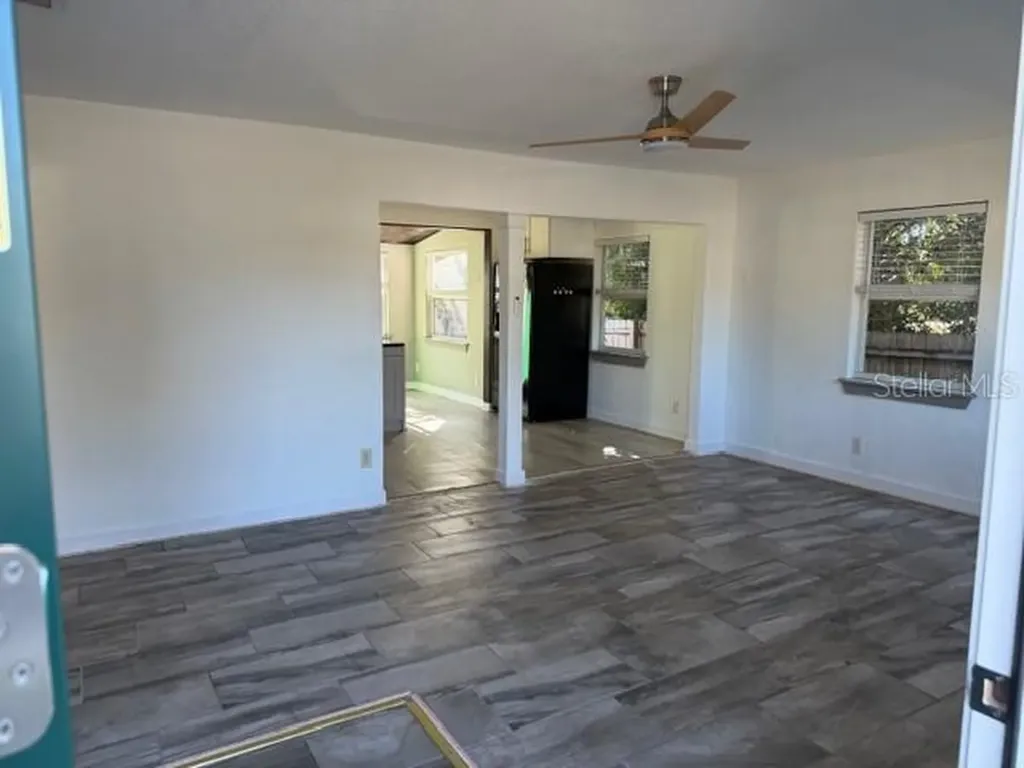 5722 20th Avenue S Gulfport FL 33707