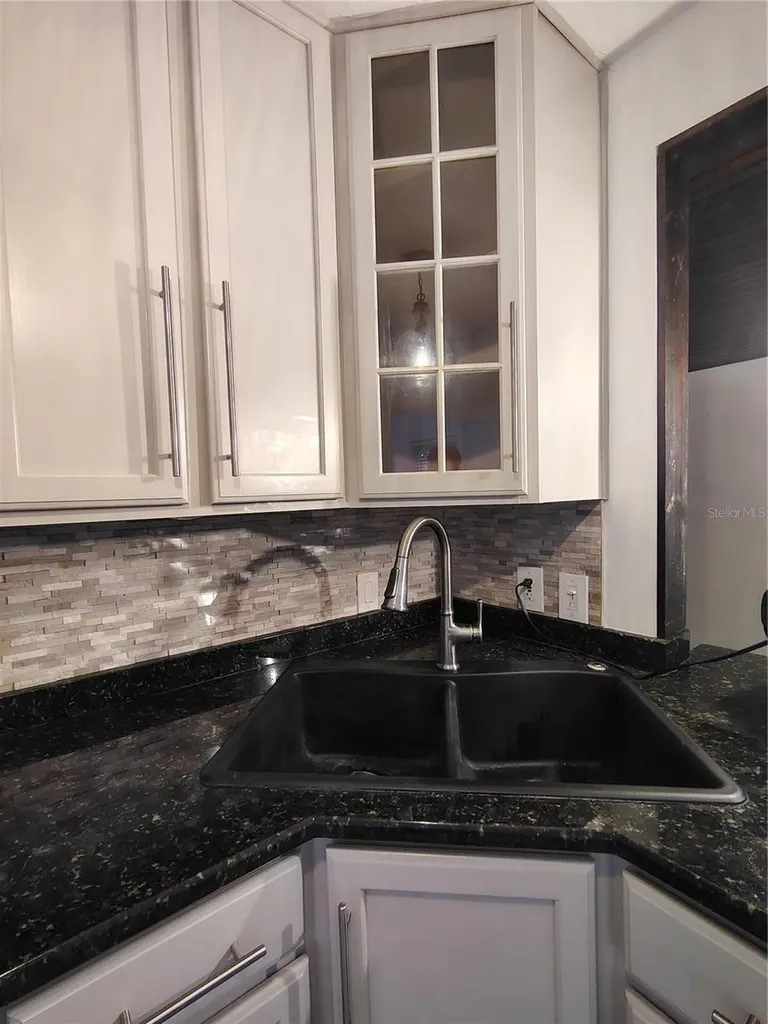 5722 20th Avenue S Gulfport FL 33707