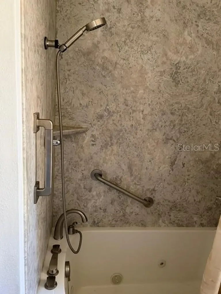 5722 20th Avenue S Gulfport FL 33707
