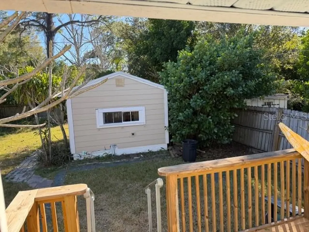 5722 20th Avenue S Gulfport FL 33707