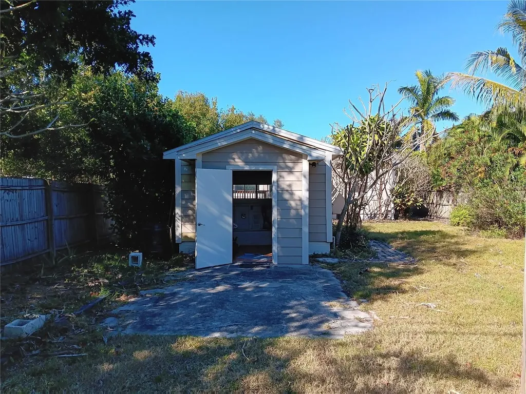 5722 20th Avenue S Gulfport FL 33707