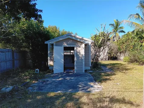 5722 20th Avenue S Gulfport FL 33707