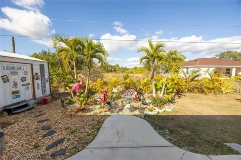 17265 Gulfspray Circle Port Charlotte FL 33948