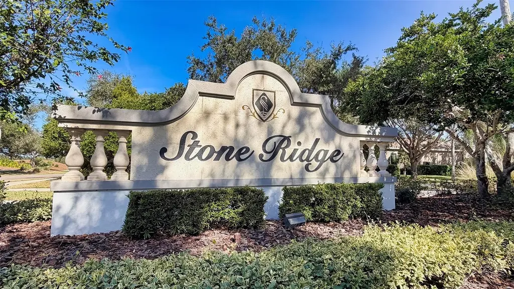 7325 Lake Forest Glen Lakewood Ranch FL 34202