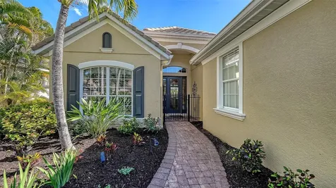 7325 Lake Forest Glen Lakewood Ranch FL 34202