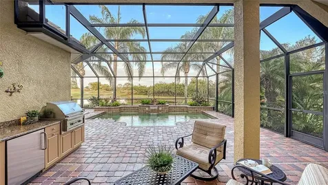 7325 Lake Forest Glen Lakewood Ranch FL 34202