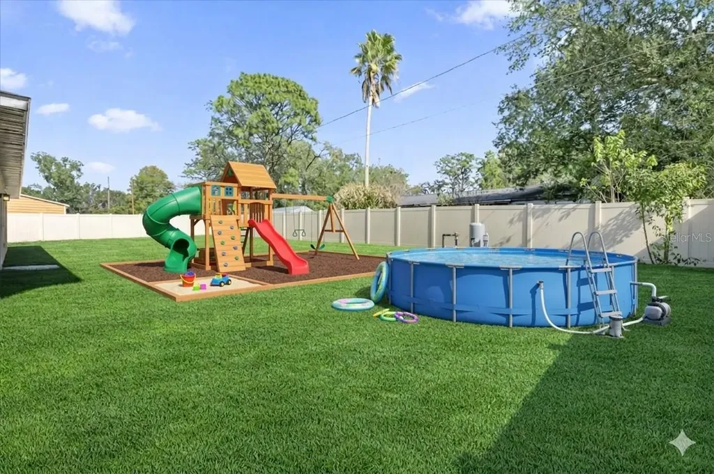12345 SE 99th Avenue Belleview FL 34420