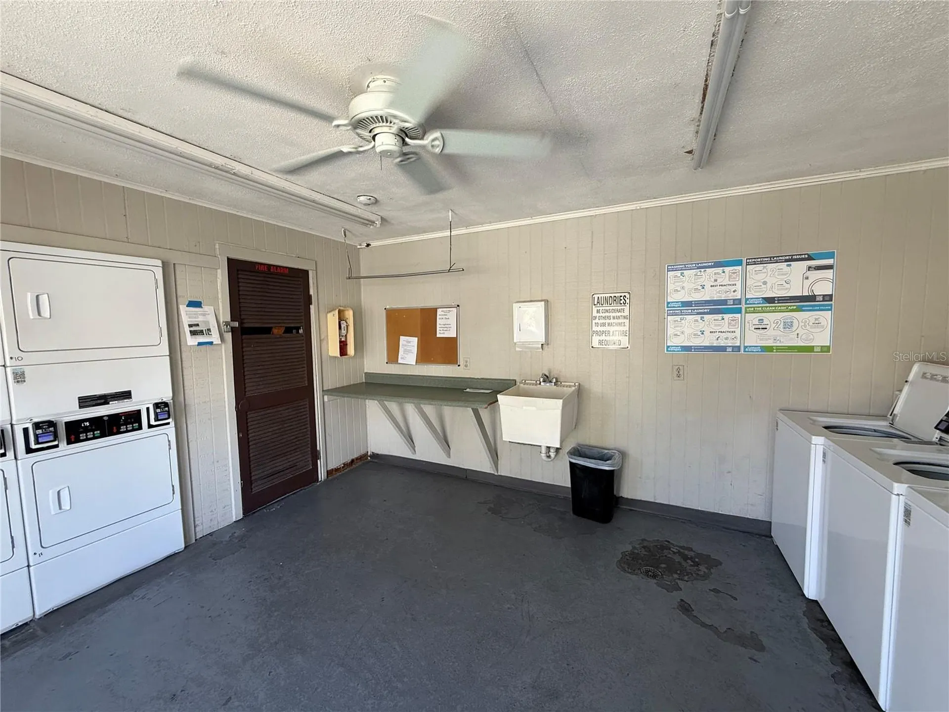 2636 Hidden Lake Drive N Sarasota FL 34237