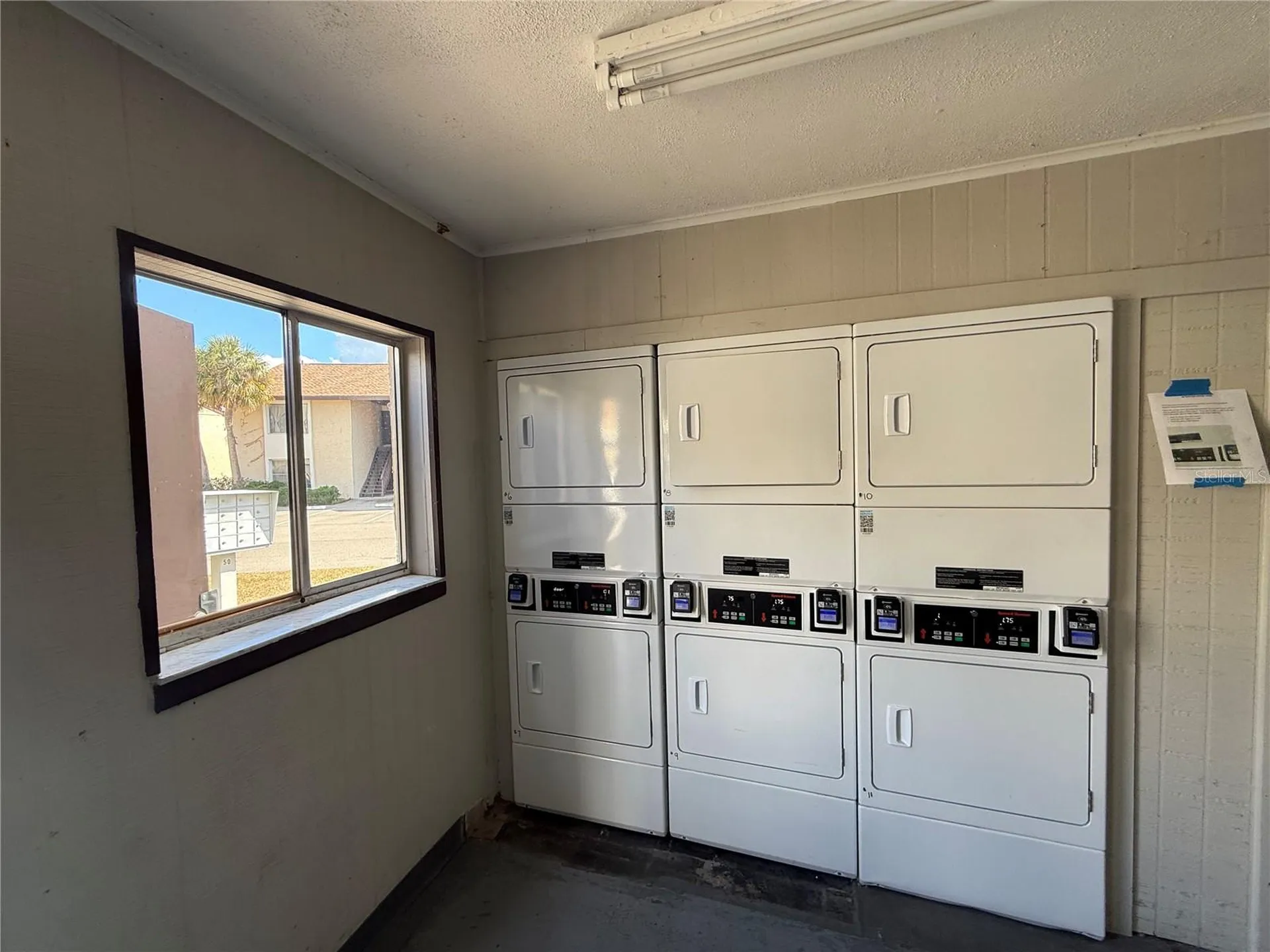 2636 Hidden Lake Drive N Sarasota FL 34237