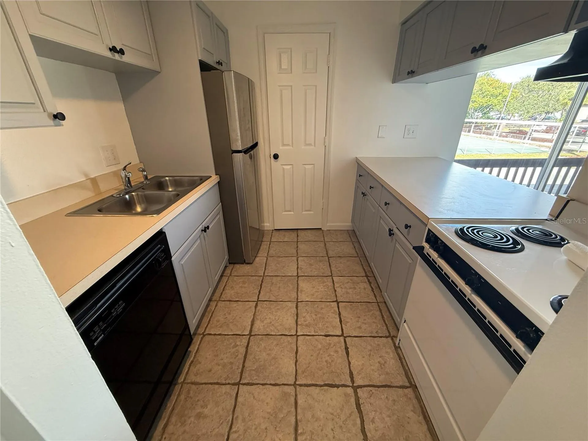 2636 Hidden Lake Drive N Sarasota FL 34237