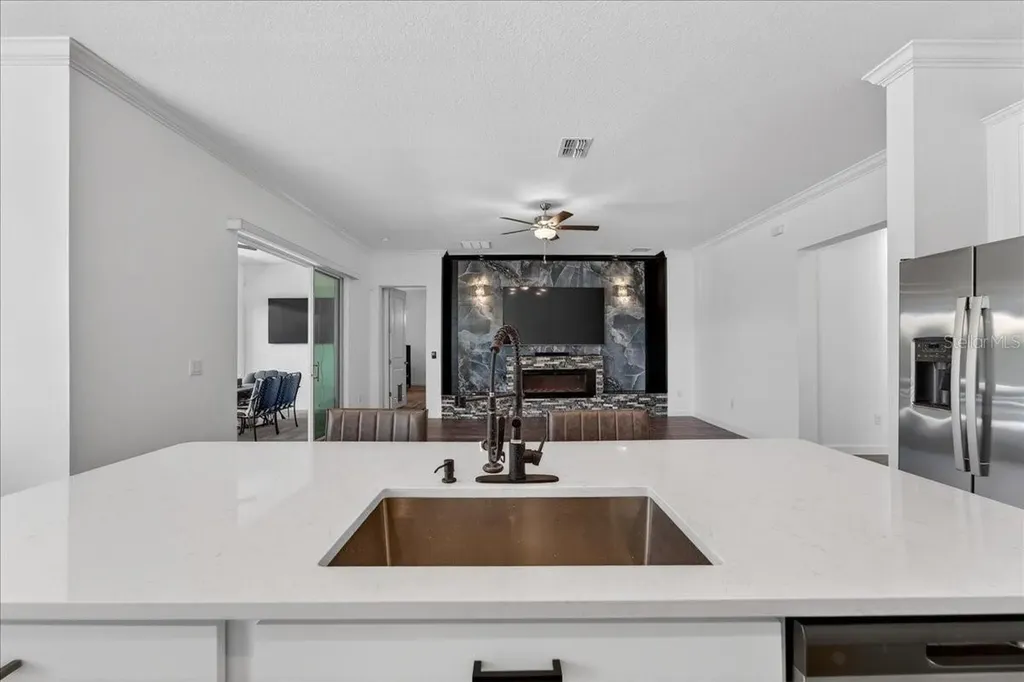 17173 Scuba Crest Street Wimauma FL 33598